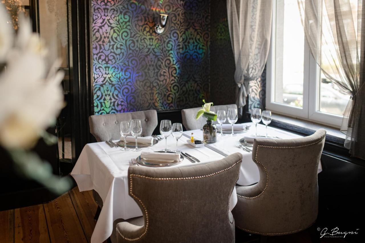 Hotel La Reine & Restaurant