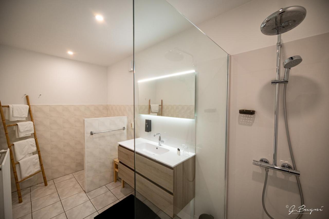 La Reine & Restaurant Hotel 4*