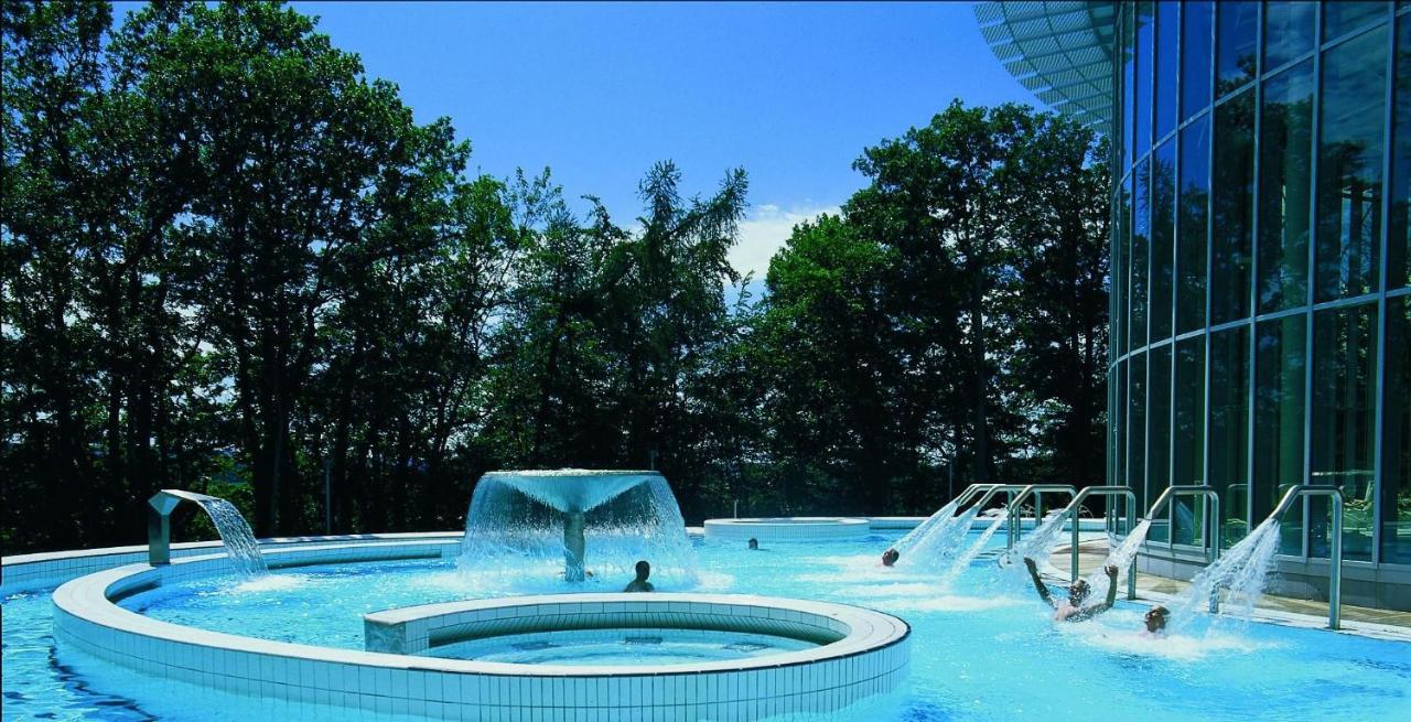 Hotel La Reine & Restaurant Spa